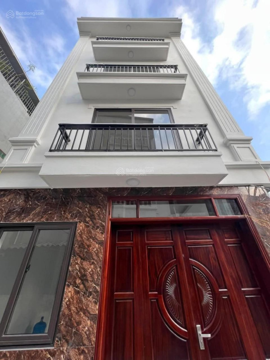  BÁN NHÀ 5 TẦNG - 35M² - NGÕ MIÊU NHA, TÂY MỖ, NAM TỪ LIÊM - GIÁ 5.2 TỶ - SỔ ĐỎ 