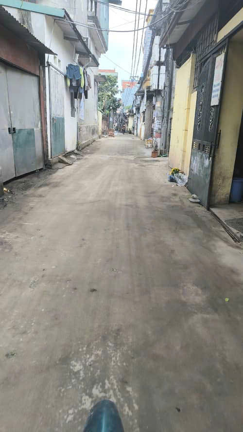  NHỈNH 4 TỶ NHÀ 5 TẦNG XÂY MỚI PHỐ THÚY LĨNH LĨNH NAM DT30m 