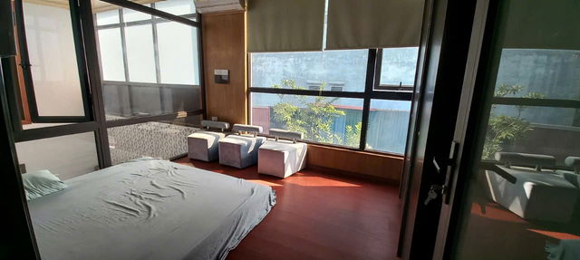  NHÀ ĐẸP Ô TÔ VÀO NHÀ Độc Lập 40/133m2 X 2 tầng, mặt tiền 4 m, 4.68 tỷ Long Biên. 