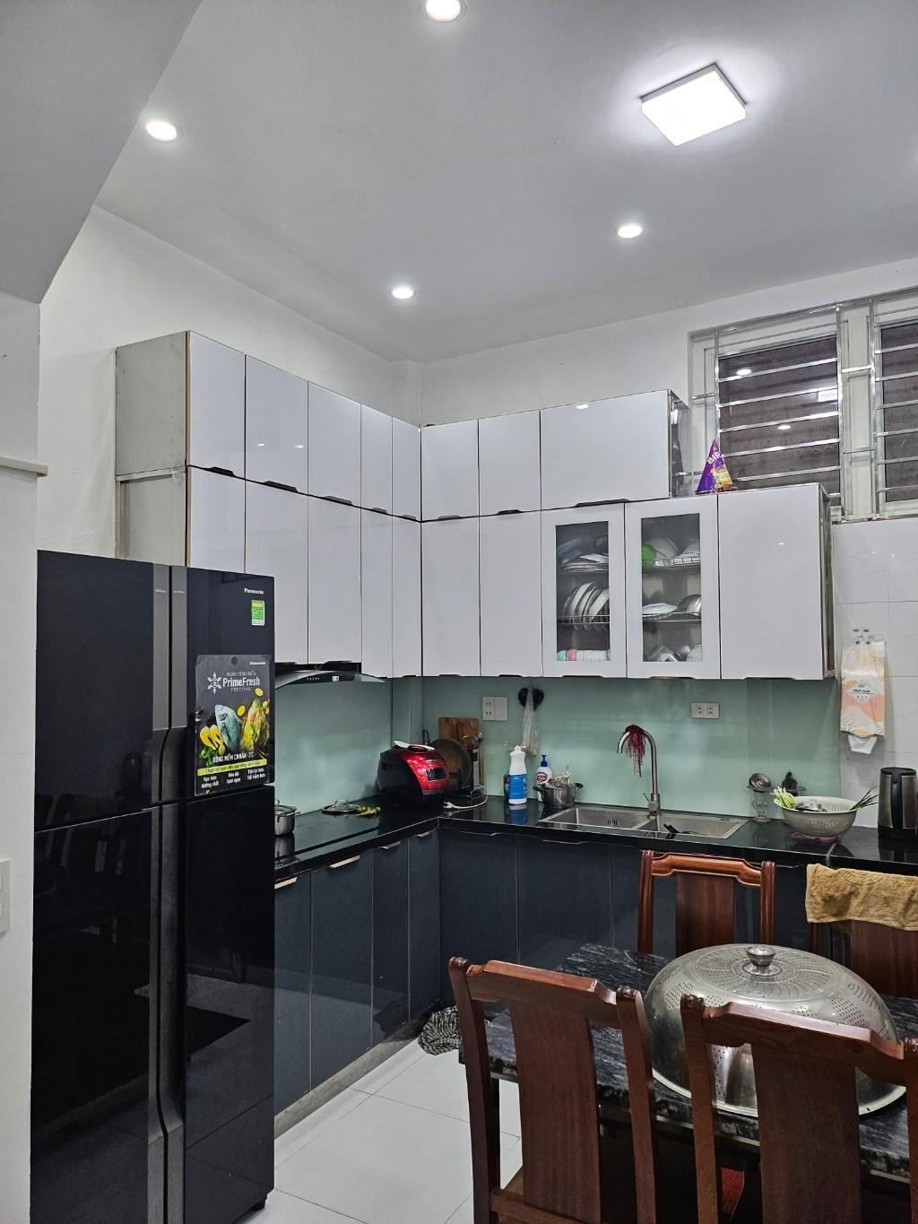  Bán Nhà Quan Hoa, Cầu Giấy 45m, 5 Tầng Nhà Đẹp, Đặc biệt cách ÔTô quay đầu 5m, Sổ Đỏ Chính Chủ 