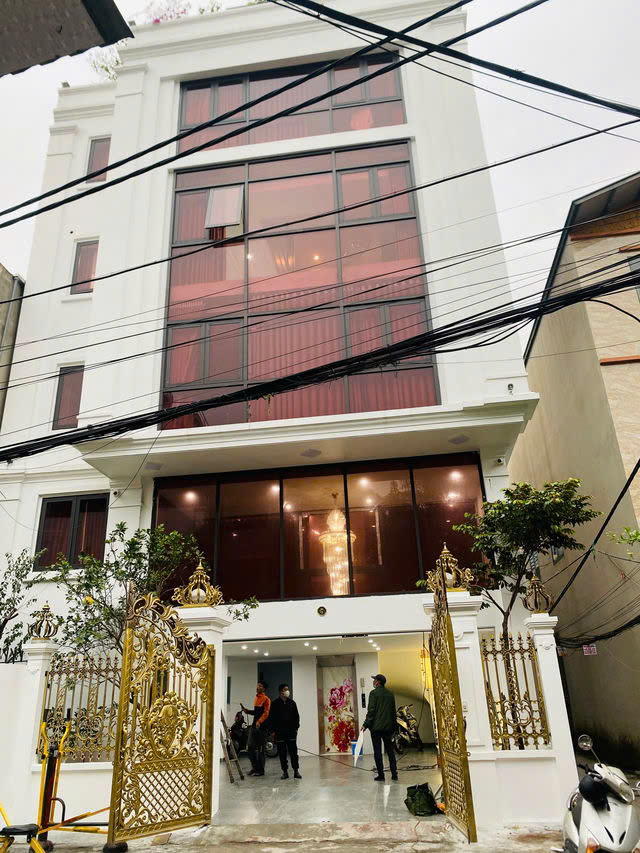  NHÀ MỚI NGÕ THÔNG KINH DOANH Phúc Lợi- Long Biên 117m2, 6 tầng mặt tiền 11m X 19 tỷ. 