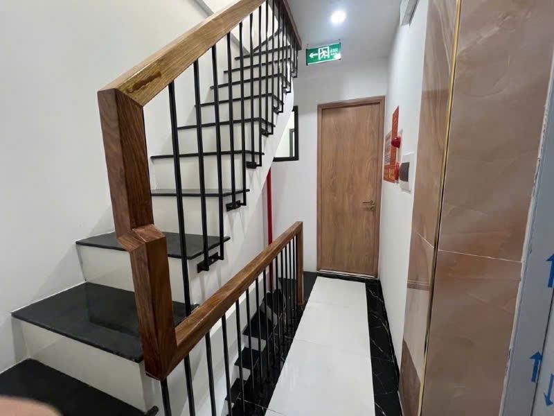  Bán Tòà Chung Cư Mini 60m2 7 Tầng 16 phòng khép kín
Giá 12,7 tỷ ngõ thông 