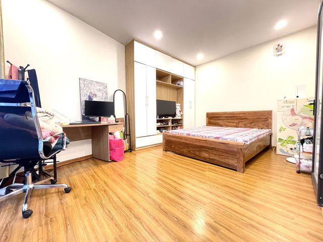  NHÀ MỚI Ngọc Thụy-Long Biên 61m2 X 4 tầng mặt tiền 10m,8.8 tỷ . 