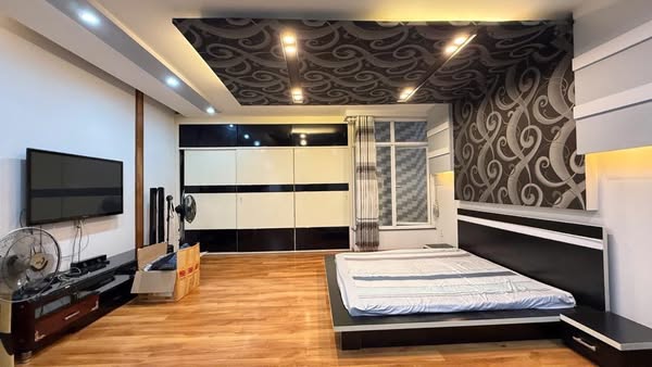  BIỆT THỰ MẶT TIỀN NGUYỄN BỈNH KHIÊM P1 GÒ VẤP HCM - VỊ TRÍ ĐẮC ĐỊA - 158M2- CÓ THANG MÁY - 5TẦNG - 30TỶ 