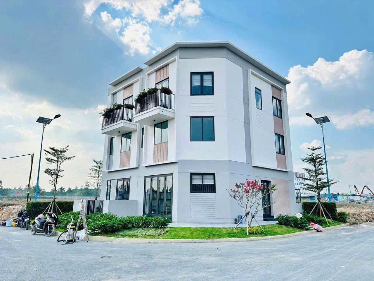  Nhà Phố K Home New City – Không Gian Sống Hiện Đại Cho Người Thành Thị 