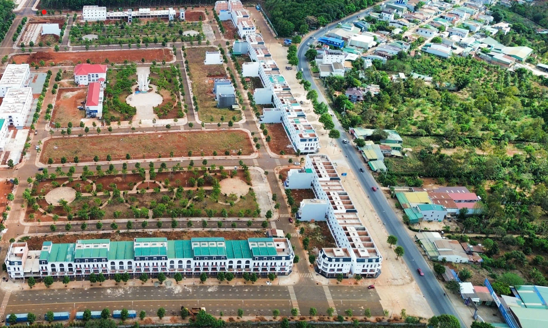  Cần bán đất nền trung tâm Buôn Ma Thuột chỉ 3 Tỷ, full thổ đường 18m 
