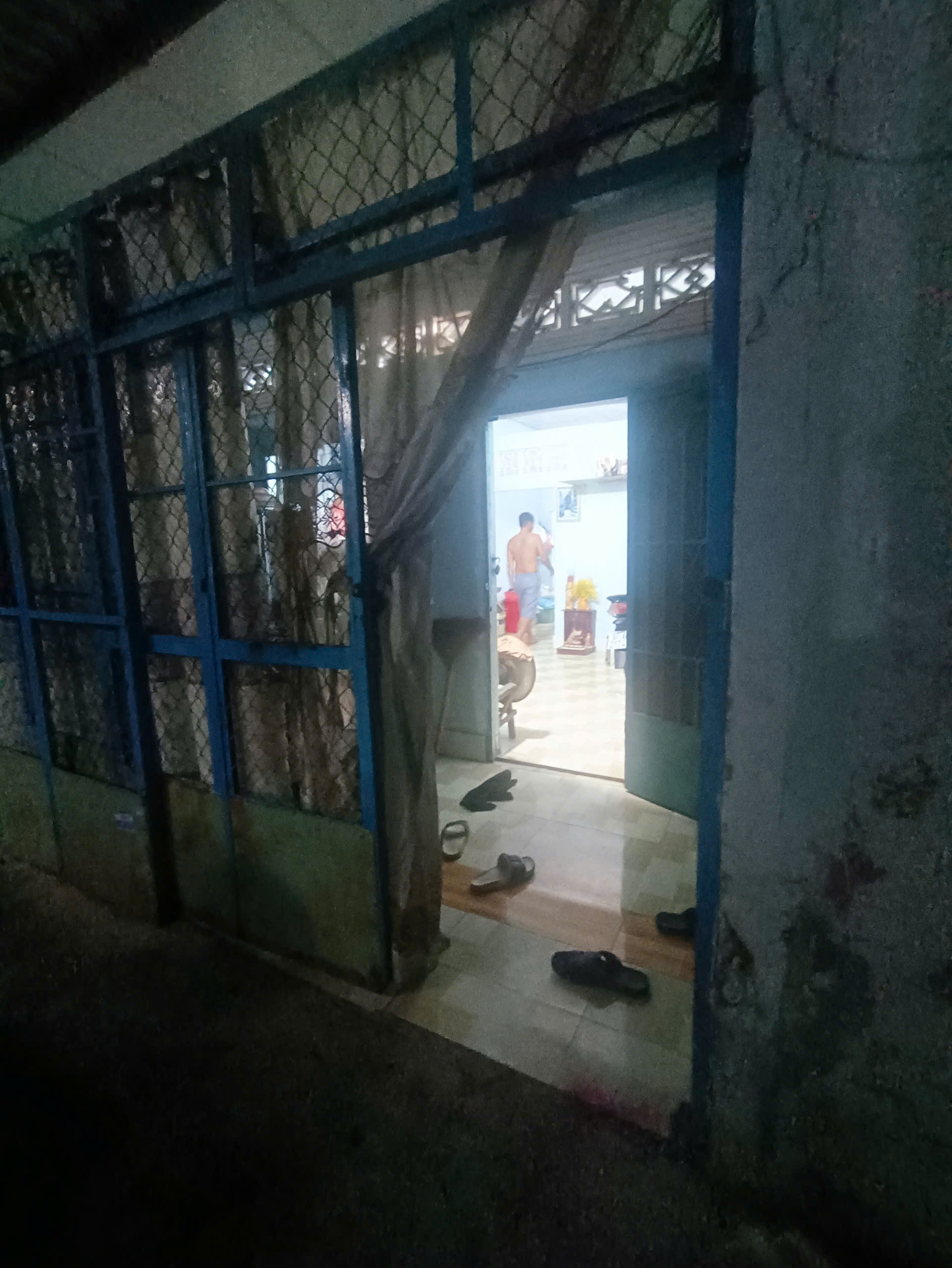  NHÔ 2 TỶ CÓ NGAY NHÀ 56m² - HẺM THÔNG RA NGAY CỔNG SAU CÔNG VIÊN PHẦN MỀM QUANG TRUNG - TÂN CHÁNH HIỆP - QUẬN 12 - GIÁ2.5tỷ 