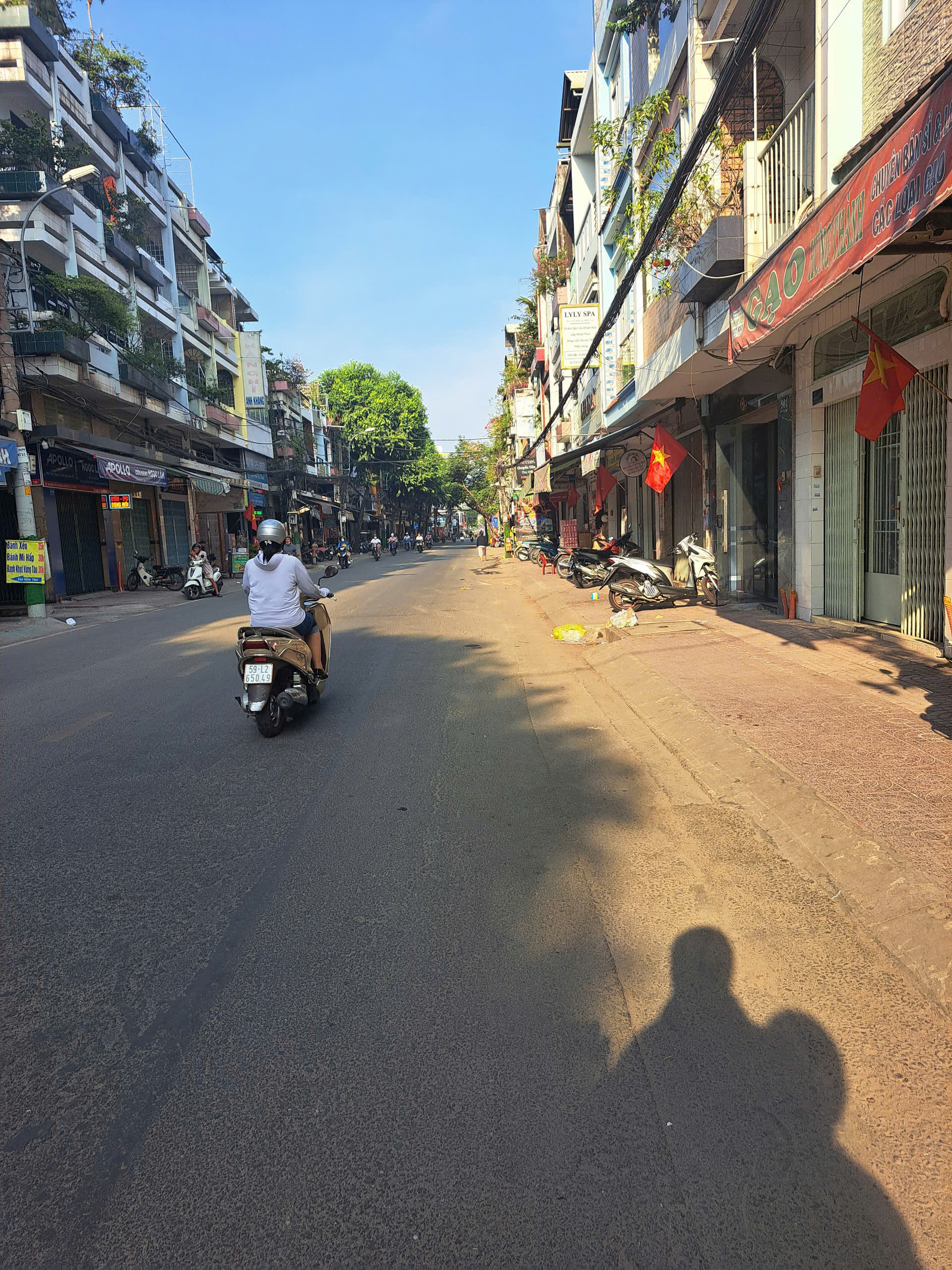  BÁN NHÀ MẶT TIỀN KINH DOANH, 3 TẦNG, ĐƯỜNG HƯNG PHÚ Q8. VỪA Ở VỪA CHO THUÊ, NHỈNH 6 TỶ. 