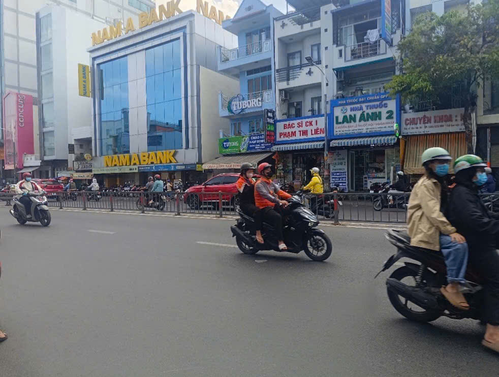  BÁN NHÀ MẶT TIỀN KINH DOANH SẦM UẤT DƯƠNG BÁ TRẠC Q8 - 4.7 X 14M - NHỈNH 8 TỶ 