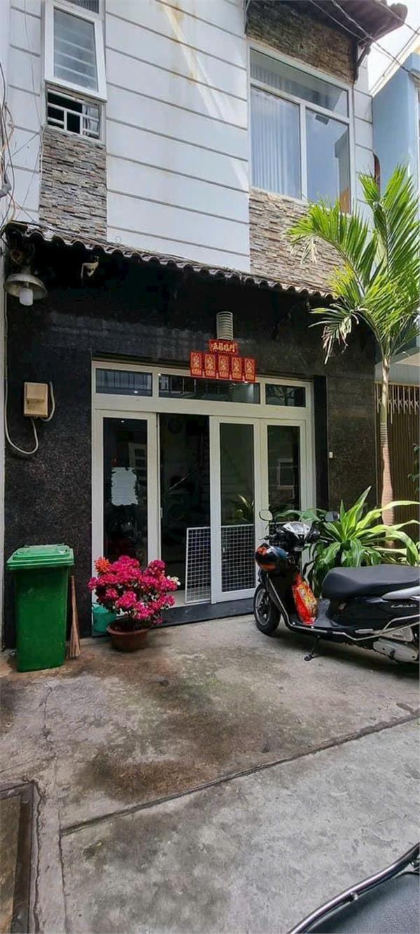  HẺM BA GÁC LỚN CÁCH HẺM XE TẢI 100M CÁCH CHỢ ÔNG ĐỊA 200M 45M2 4 TẦNG BTCT- 6 PN-LẠC LONG QUÂN-TÂN BÌNH- GIÁ CHỈ 6 ty6 