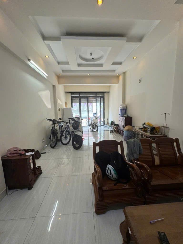  Mặt Tiền 12m Kinh Doanh Đỉnh Q.GÒ VẤP, 4 x 18 x 5 Tầng, HIẾM- Không Có Căn Thứ 2. HÁI RA TIỀN 