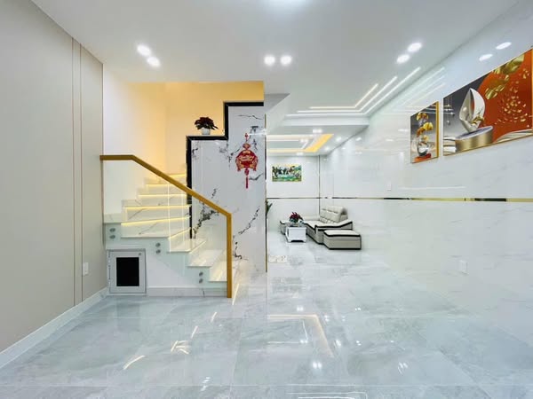  XE HƠI VÀO NHÀ ĐẸP - HẺM 1 TRỤC - 36m2 - COOPMART QUANG TRUNG - 5.25 TỶ 