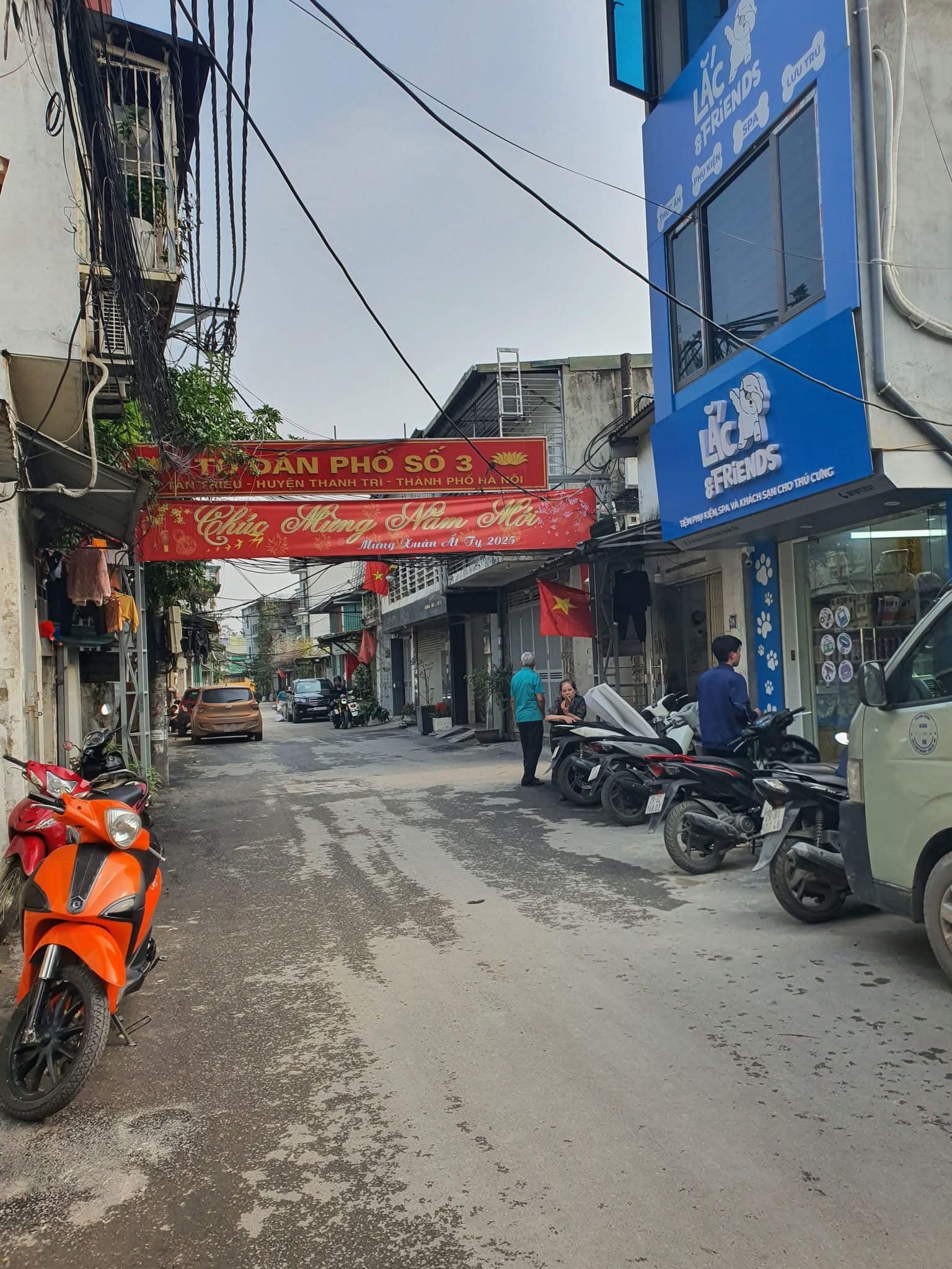  Bán nhà Hào Nam 35m2.MTx4m ngõ thông, nông, rộng, gần ô tô, dân xây chắc chắn 