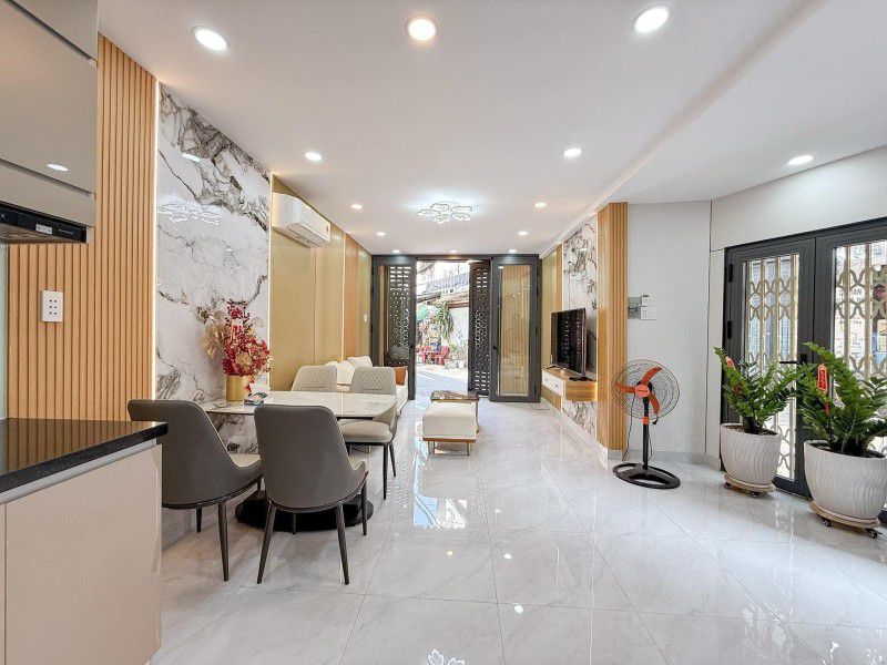  MẶT TIỀN PHÚ NHUẬN -  Ô TÔ NGỦ NHÀ - NGAY NGUYỄN VĂN TRỖI, HUỲNH VĂN BÁNH - 36M2 - MỚI Ở NGAY  - NHỈNH 5 TỶ 