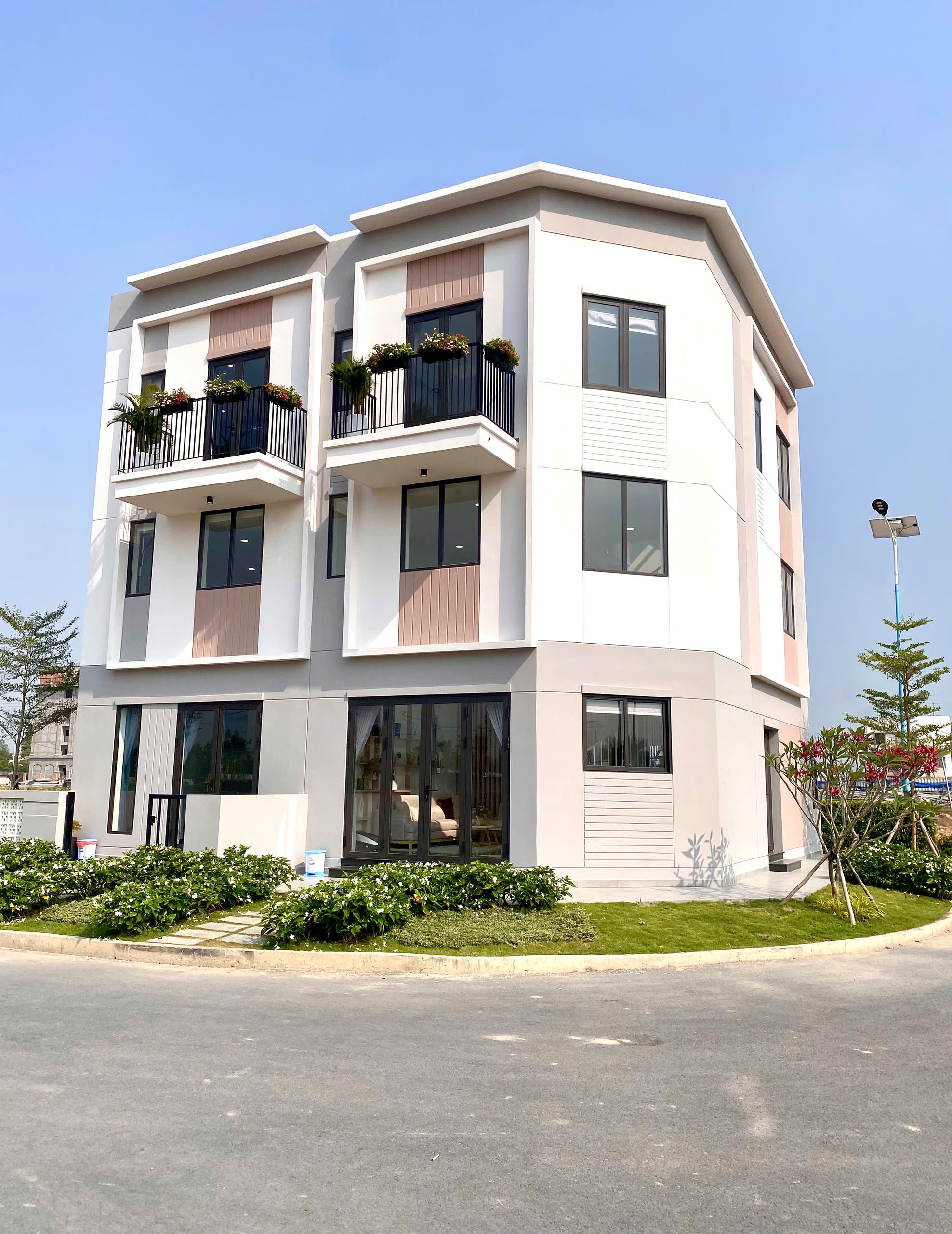  Nhà Phố Liền Kề K Home New City – Nơi Cuộc Sống An Lành Bắt Đầu 
