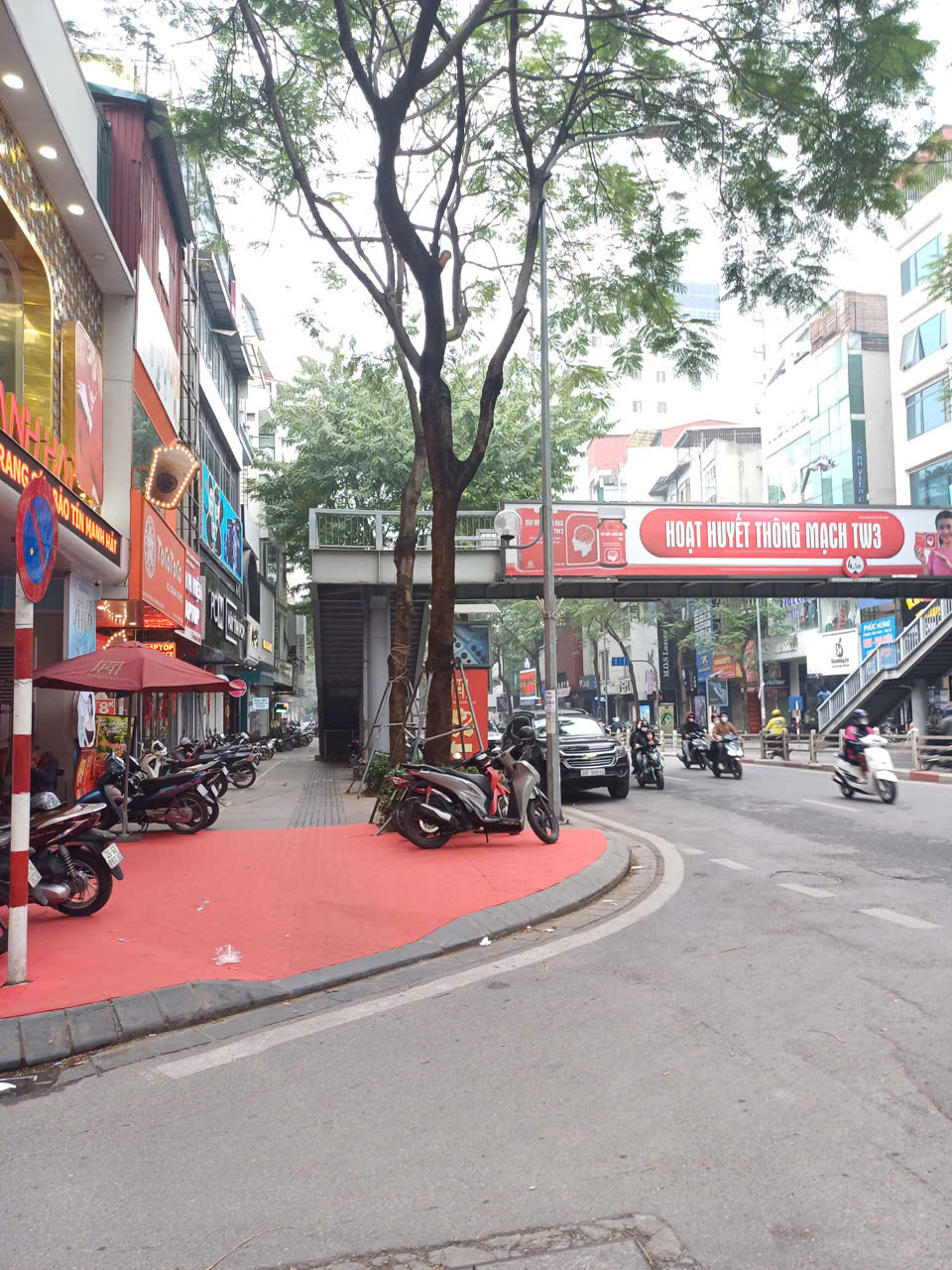 HẠ 1 TỶ CẦN BÁN  GÂP,DUY NHẤT CĂN PHÂN LÔ ,THÁI HÀ,KINH DOANH KẾT HỢP Ở ,NHỈNH 18 TỶ NHÀ PHÂN LÔ 