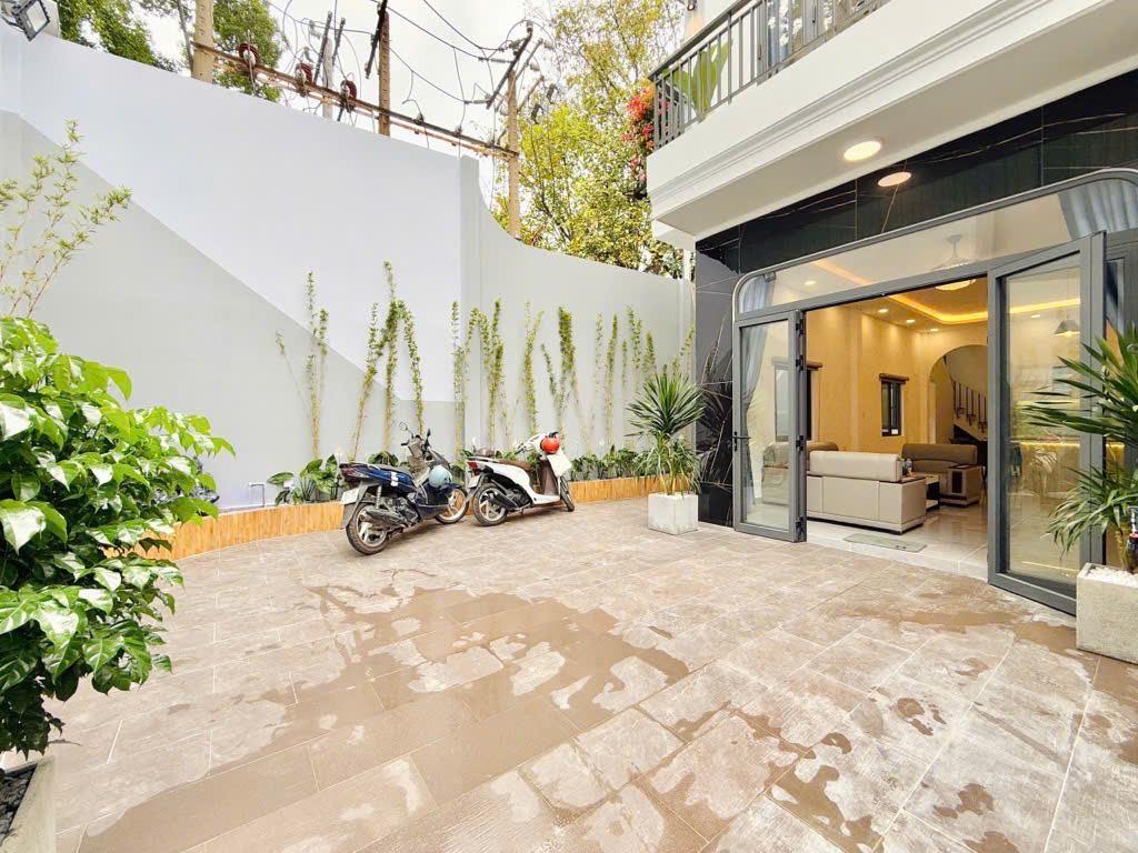  NƠI TUYỆT VỜI 1 căn VILLA MINI GIỮ LÒNG SG MÀ GIẢ CHỈ NHỈNH 7 TỶ  DTSD hơn 200m2. 