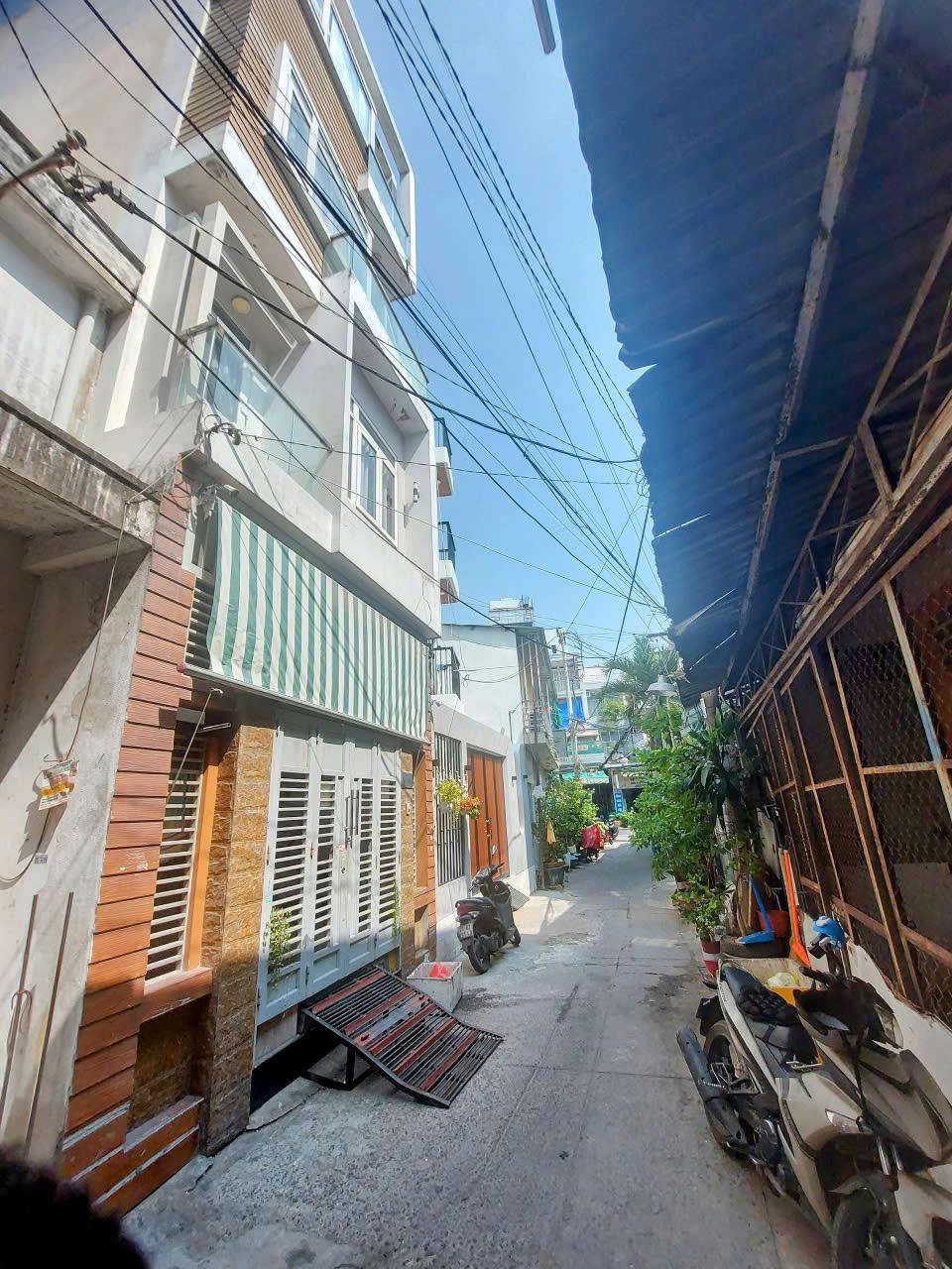  Bán CHDV cao cấp  Q.8, ngõ Tạ Quang Bửu - GIá 8.6 tỷ???????? 