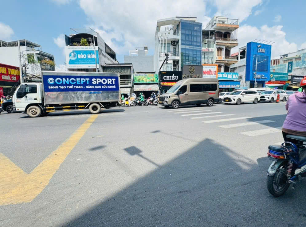  BÁN NHÀ  MẶT TIỀN KINH DOANH DƯƠNG BÁ TRẠC Q8 - 5X16 - NHỈNH 15
 TỶ - GỌI NGAY 0938827657 