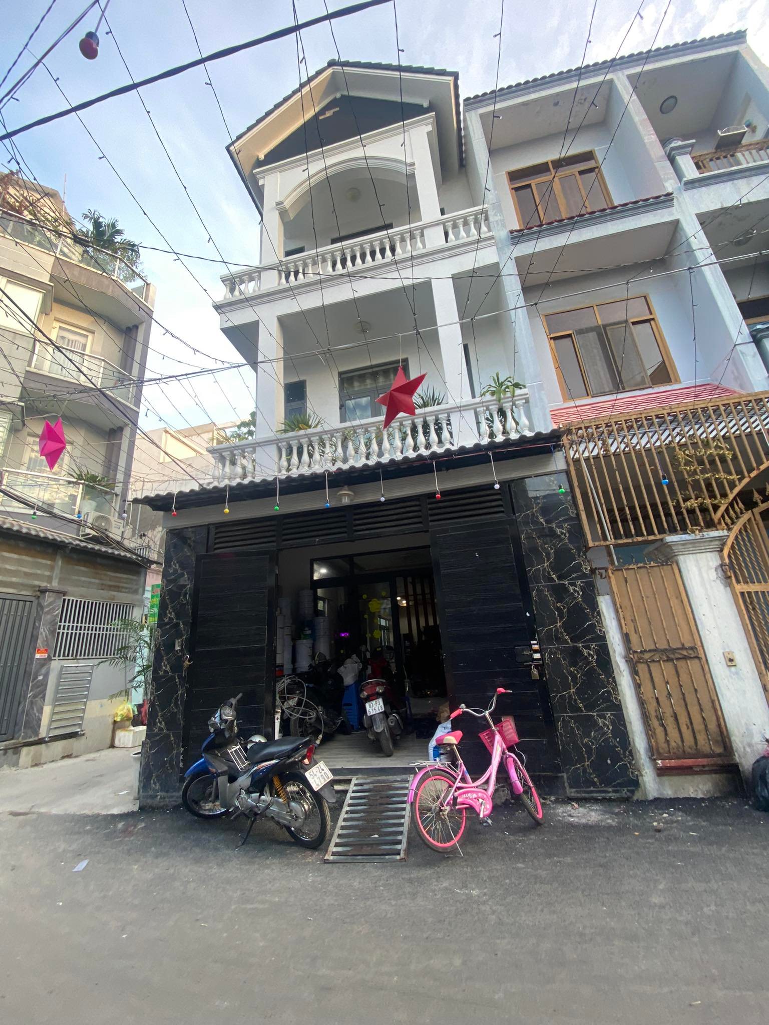  Hương Lộ 2 - 68m - Hẻm 6m - 3.95 tỷy 