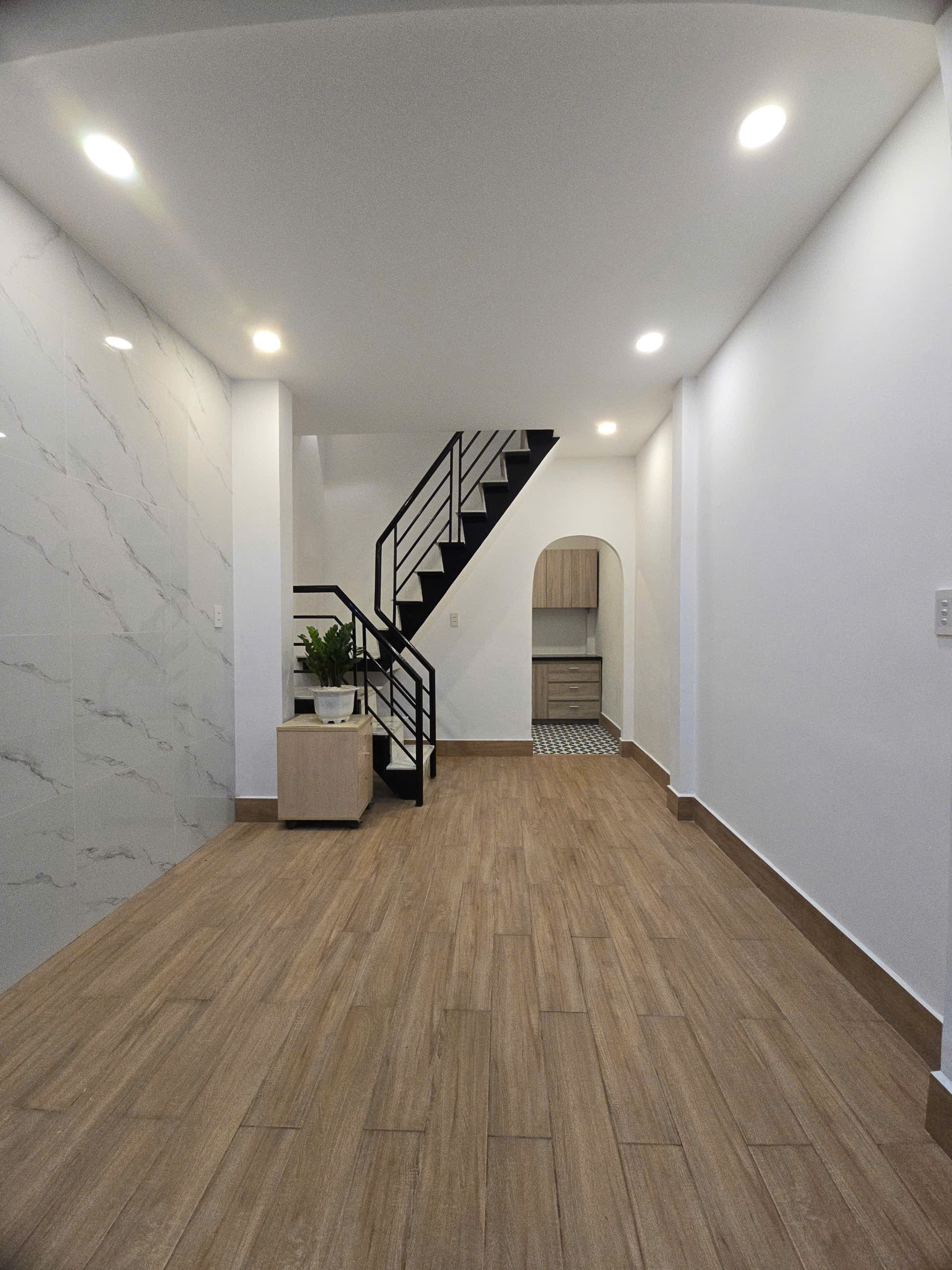  NGAY AEON TÂN PHÚ - 22M2 - 2 TẦNG 2PN 2WC - GIÁ 2.768 TỶ 