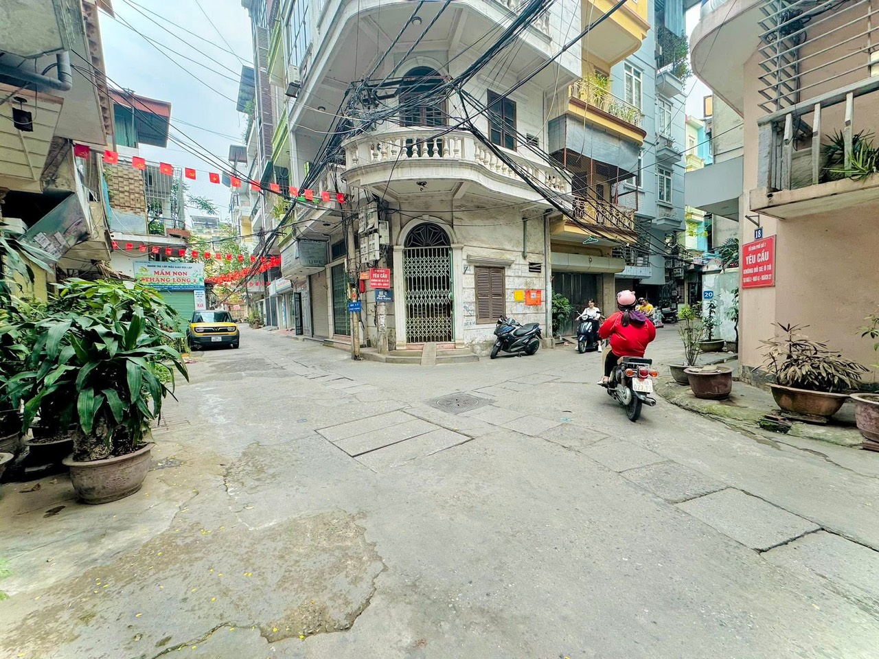  MẶT NGÕ PHỐ VỌNG - NGÕ THÔNG KINH DOANH - ÔTÔ ĐỖ CỬA - GIÁ 8 TỶ 