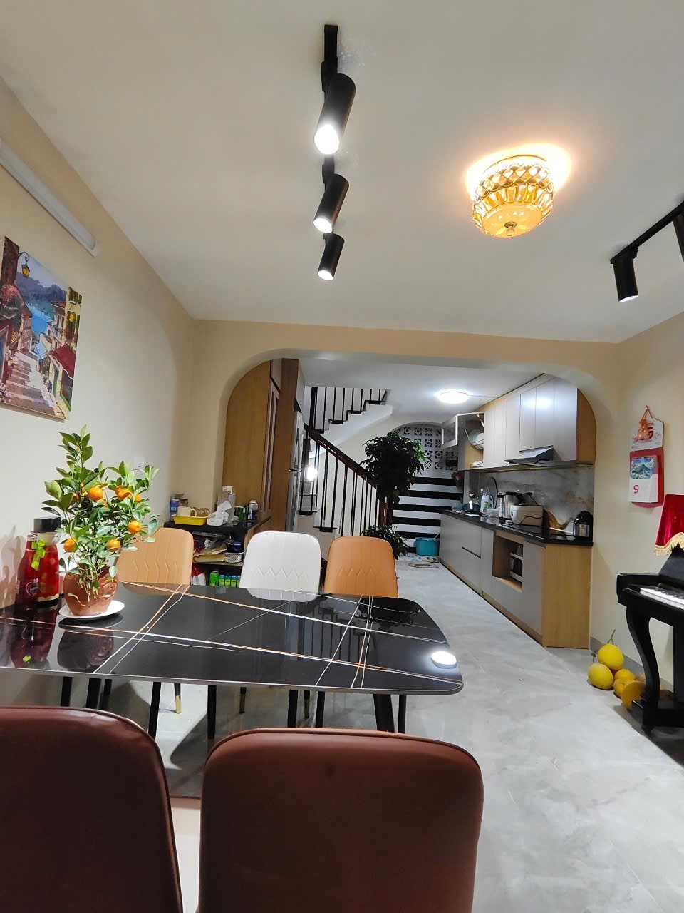  Hiếm! Bán nhà Trương Định 50m2.MTx5m gần phố, gần ô tô, tặng full nội thất 