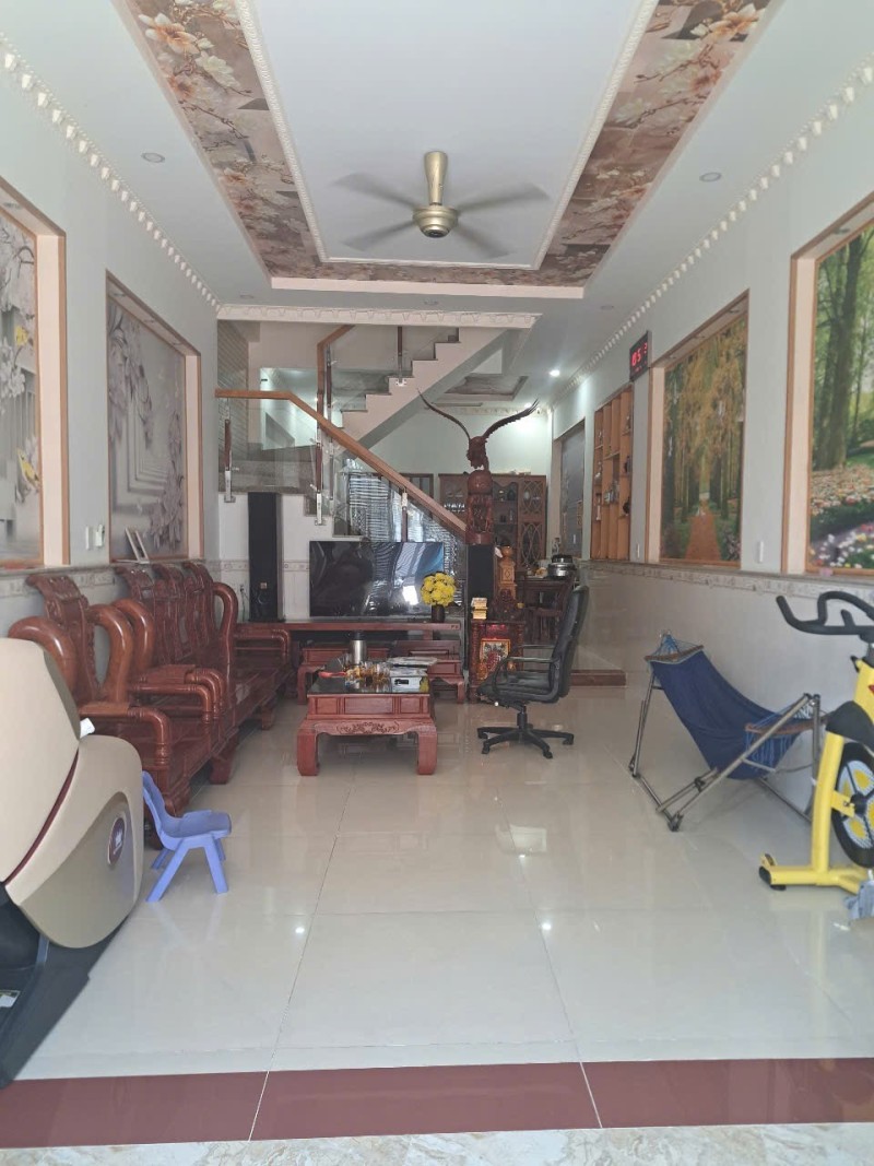  Nhà mặt tiền đường số – KDC Dĩ An – 61m² – Nhà mới 3PN – Đường nhựa 12m – Giá nhỉnh 3 tỷ 