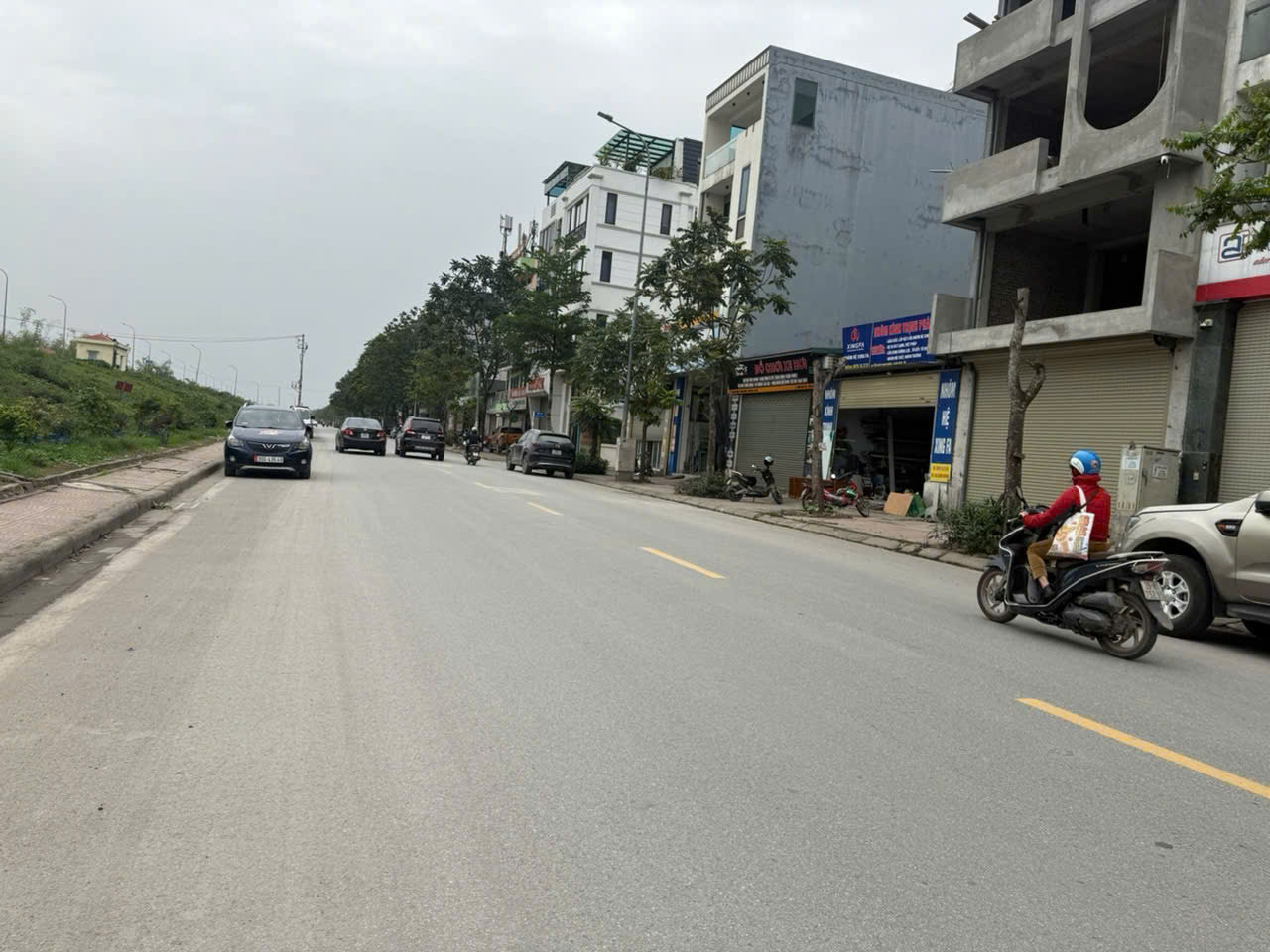  Hàng hiếm nhà 2 mặt phố Nam Đuống, Long Biên,77m 5T  21ty ôto,KD 