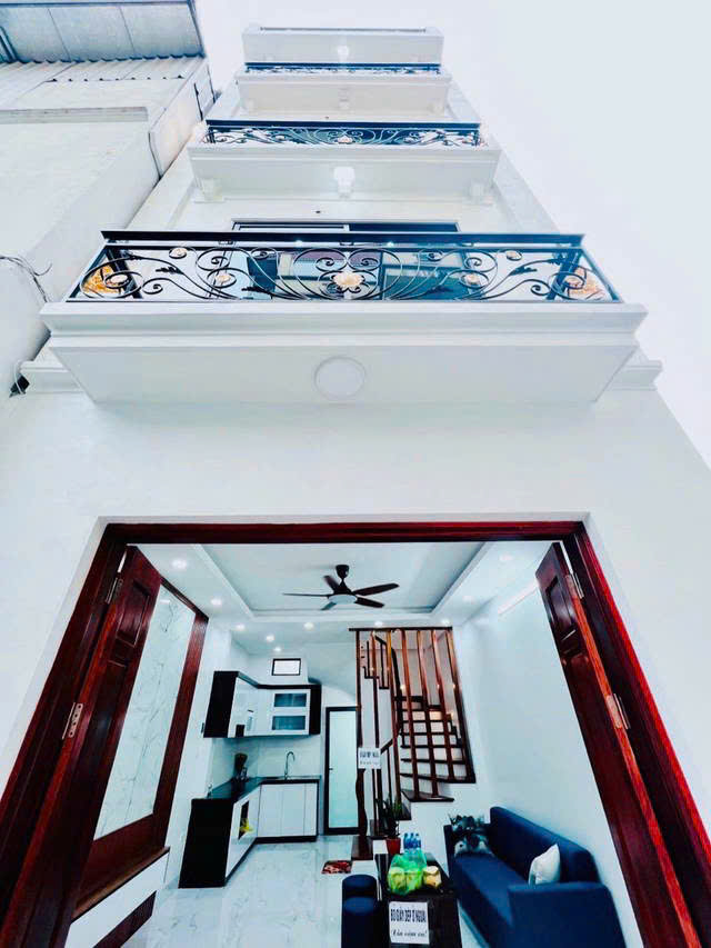  BÁN NHÀ XUÂN ĐỈNH - 6.5 TỶ - O TO QUA CỔNG NHÀ - GIÁ RẺ 