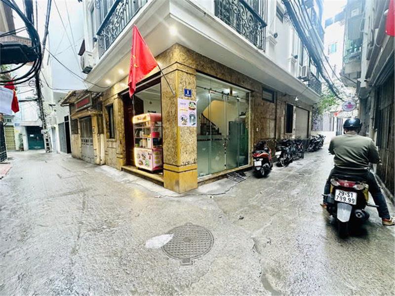  Bán nhà Nguyễn Khang 30m2,  4 tầng, 3 phòng ngủ, 6 tỷ tại  Cầu Giấy, ngõ gần ô tô, Sổ đỏ . 