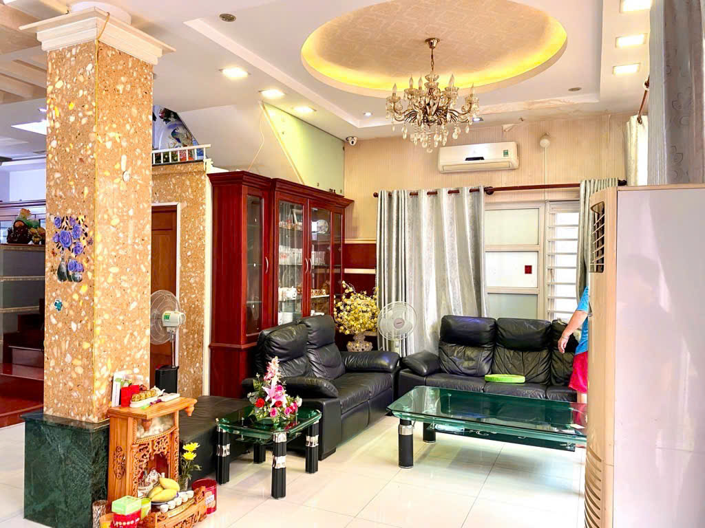  Nhà 3 Tầng Hẻm Xe Hơi, Phan Văn Trị,  Gò Vấp – Giá 17.5 Tỷ 