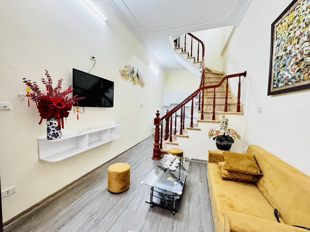  TRUNG TÂM HÀ ĐÔNG - 15M RA MẶT PHỐ HÀ TRÌ - NGÕ THÔNG - KHU VỰC PHÁT TRIỂN
DTSD 44m2 x nhỉnh 9Ty 