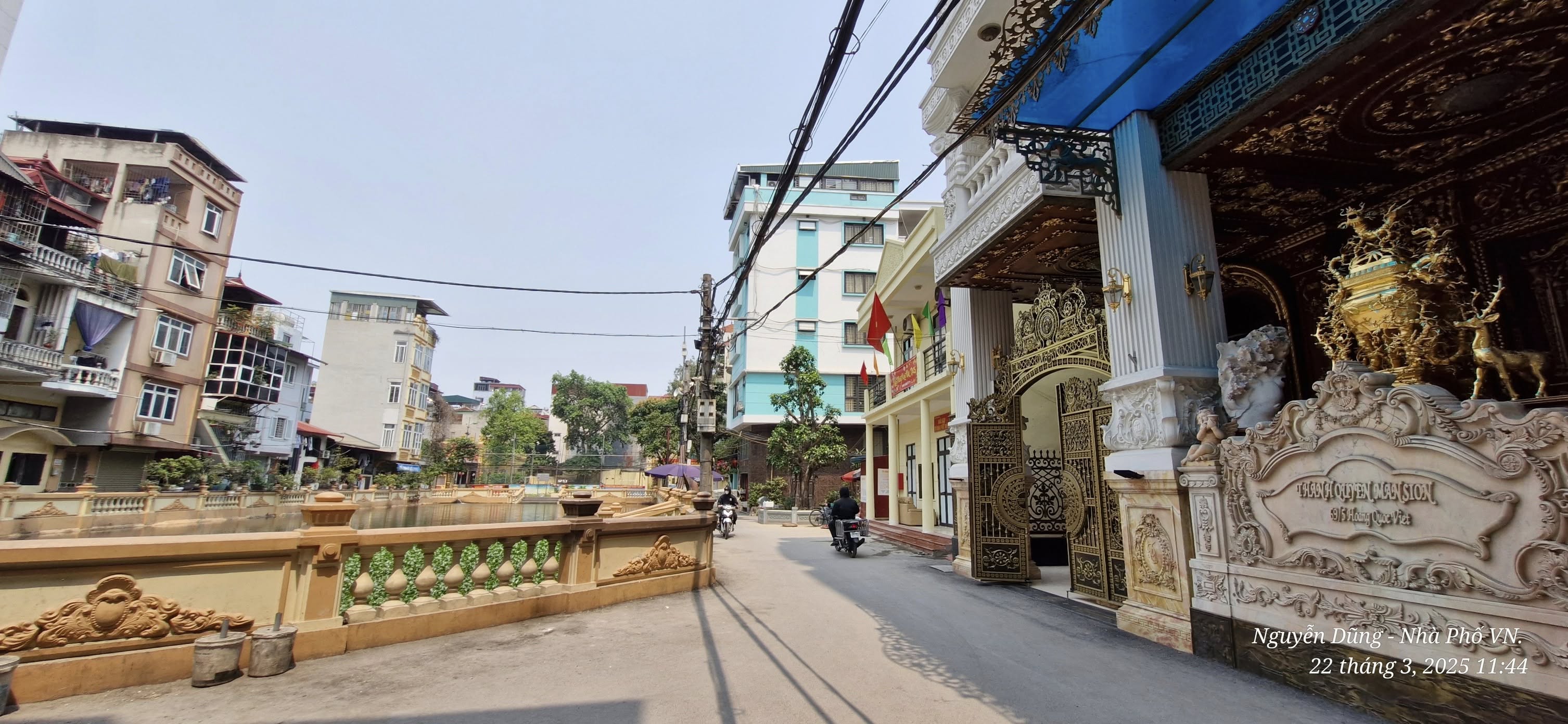  SIÊU PHẨM ĐỘC ĐẮC DUY NHẤT TẠI HÀ NỘI  -   CÓ VỈA HÈ - KINH DOANH - LÔ GÓC - HAI MẶT ĐƯỜNG ĐỀU LÀ Ô TÔ TRÁNH - 21 TỶ 