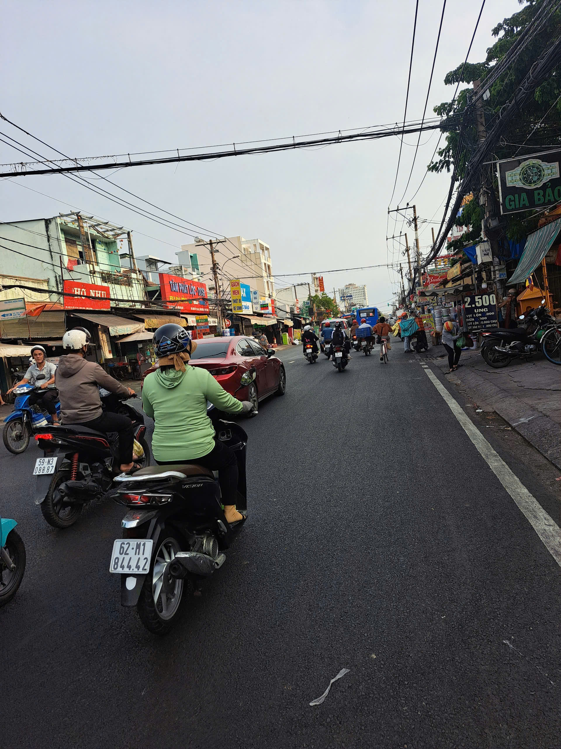  CHỈ 9 TỶ SỞ HỮU NGAY NHÀ 5 TẦNG GẦN BẾN XE QUẬN 8 – XE HƠI ĐỖ CỬA – AN NINH TUYỆT ĐỐI 