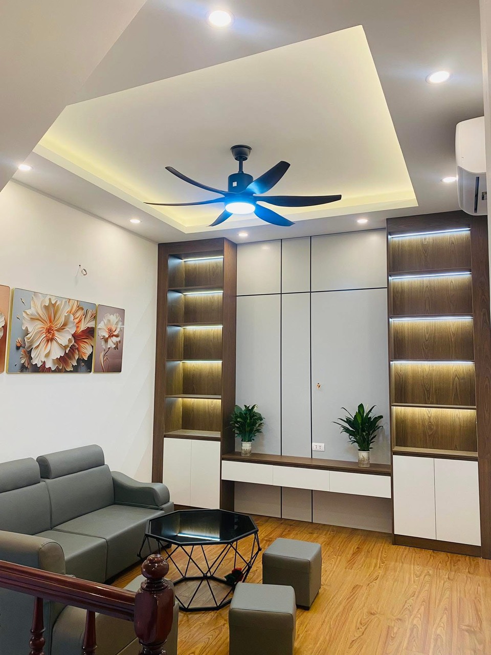  MẶT NGÕ NGUYỄN LƯƠNG BẰNG - 30M RA PHỐ - NGÕ THÔNG 3 GÁC - GIÁ 7 TỶ 