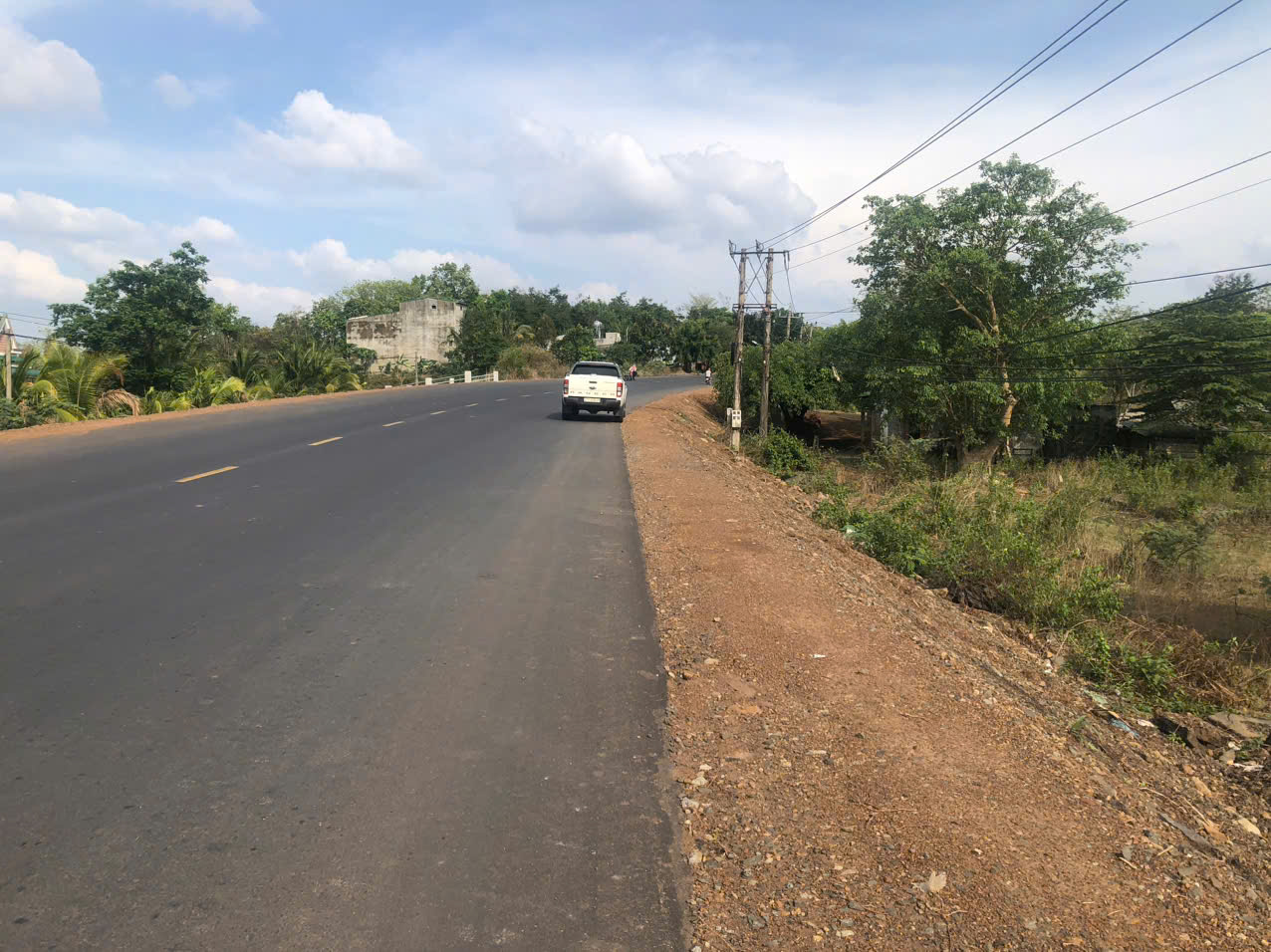  400 m2 thổ cư, 17m Mặt tiền Tỉnh lộ 1 - Cách trung tâm H.Buôn Đôn 500m, giá chỉ 170 tr/m 