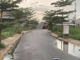  BÁN GẤP ĐẤT BÀU BÀNG 200m² – NGAY KHU CÔNG NGHIỆP – GIÁ CHỈ 350 TRIỆU 