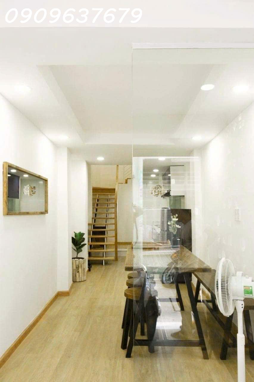  GẤP GẤP GẤP CHỈ 5,2 ty-30M2-3 TẦNG BTCT-TRẦN HƯNG ĐẠO-QUẬN 1 