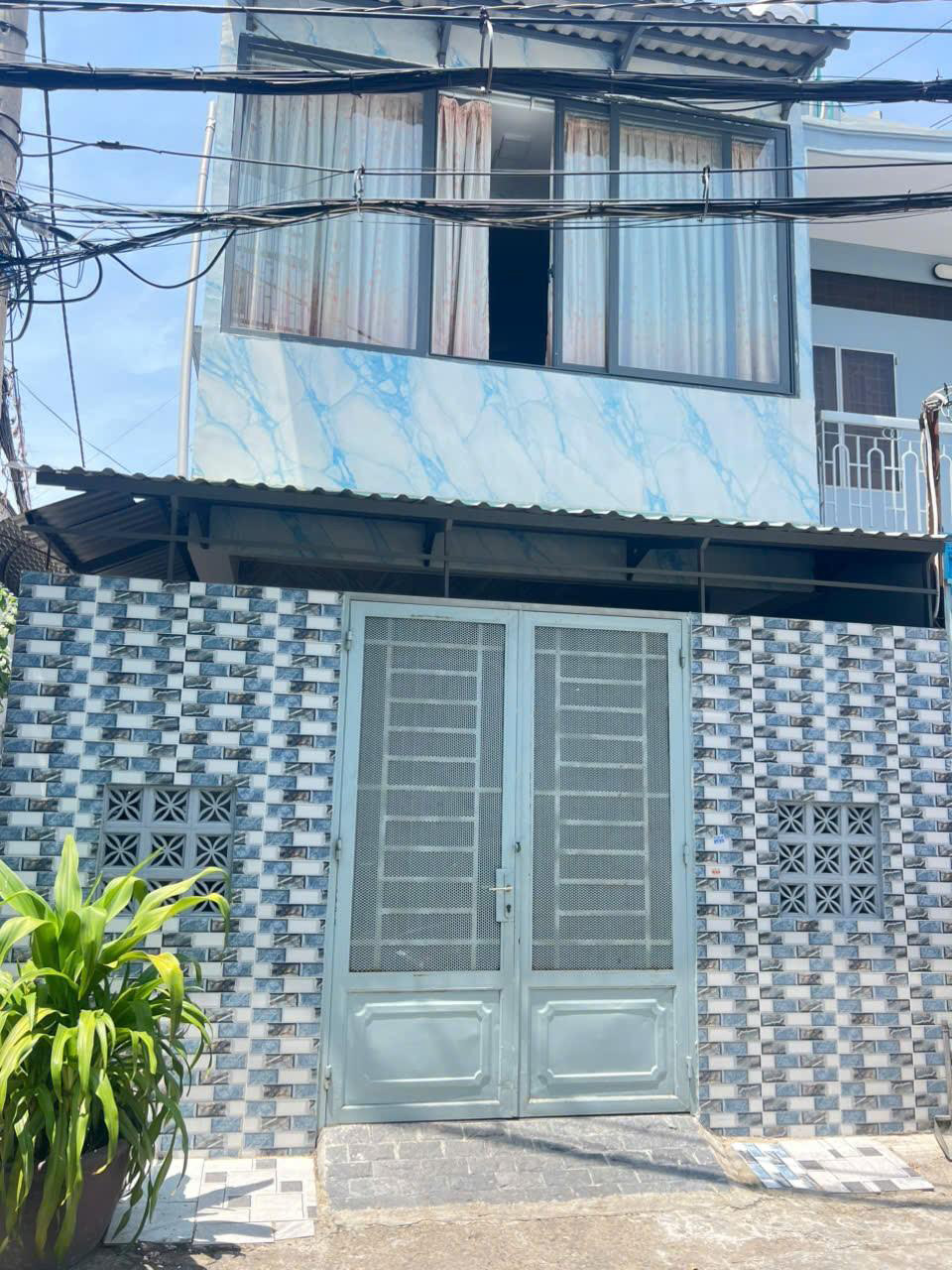  Gấp! Nhà 2 tầng 50m², Lô góc, Đ.4m – Nguyễn Thượng Hiền QV 6.x tỷ 