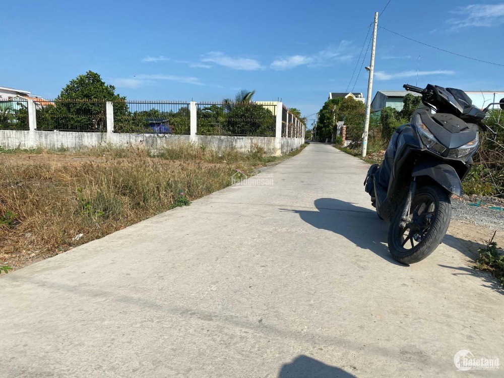  BÁN GẤP ĐẤT CHÍNH CHỦ 200m² TẠI MINH THẠNH – GẦN UBND – CHỈ 400 TRIỆU 