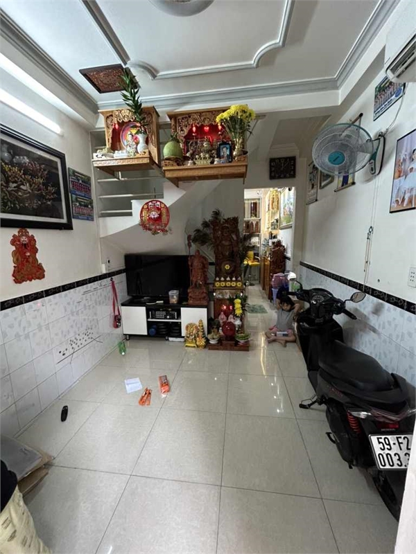  BÁN NHÀ Q7 2 MẶT TIỀN HẼM DT24m2 GẦN CHỢ TÂN QUY 