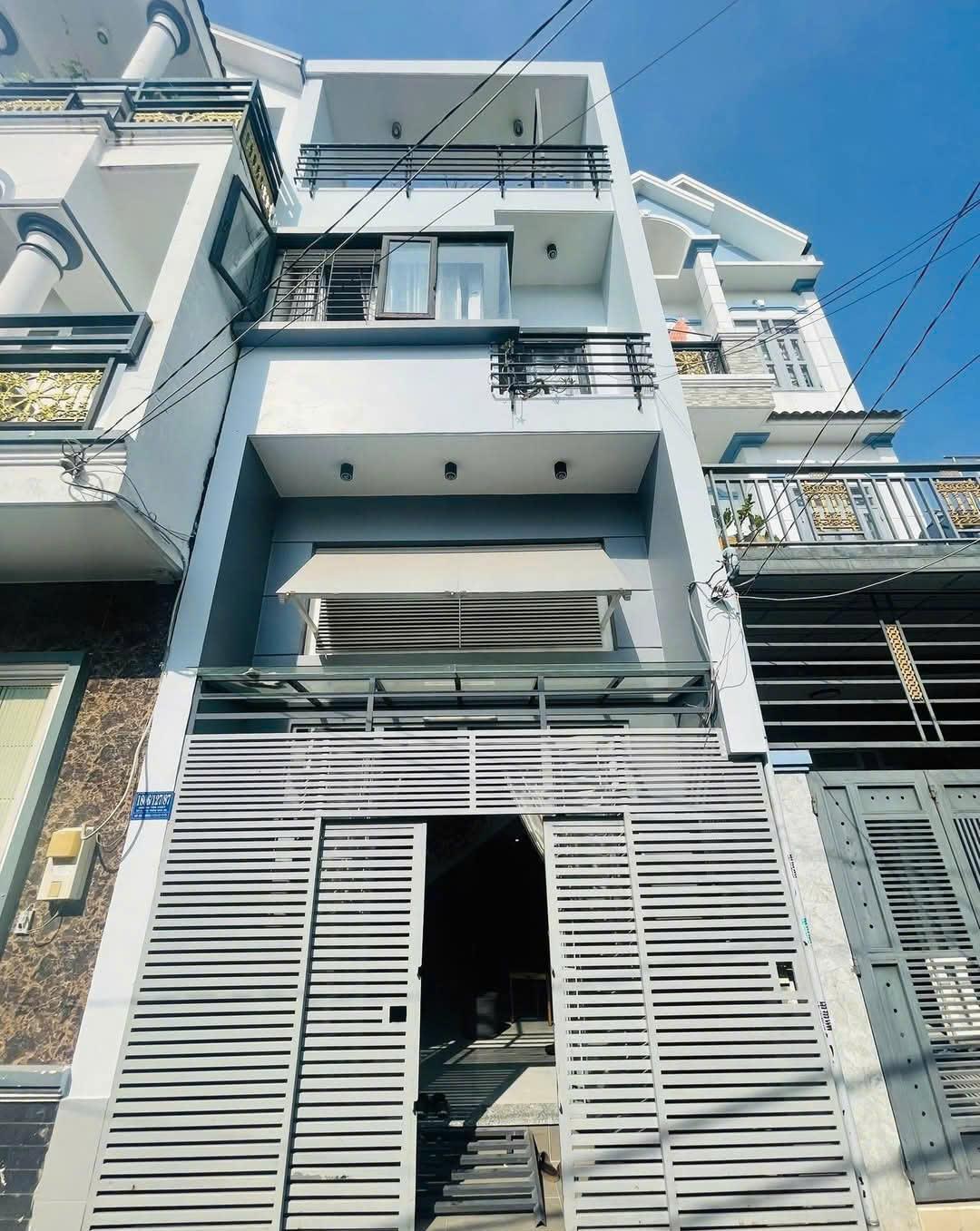  Nhà hẻm xe hơi Huỳnh Tấn Phát, 4 tầng, 5.1 tỷ, cạnh Phú Mỹ Hưng 