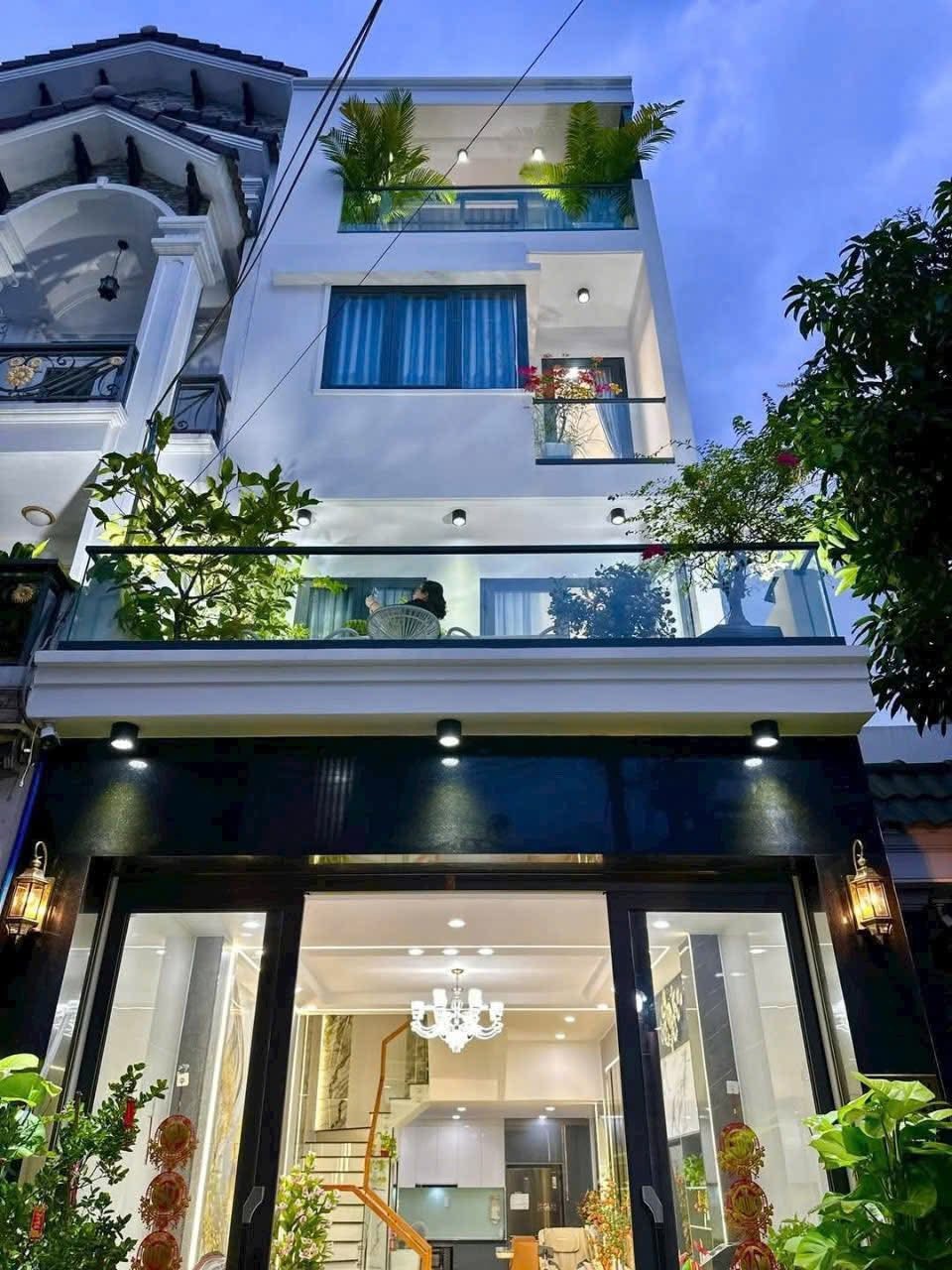  BÁN NHÀ 4 TẦNG MỚI KENG - ĐẦY ĐỦ NỘI THẤT ĐẲNG CẤP - 52M2 - 4PN - 9.9 TỶ - 