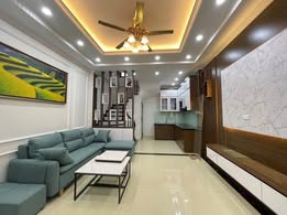  Nhà đẹp -mới tinh-5 tầng phố Vọng -mặt tiền 6M-diện tích 32M. 