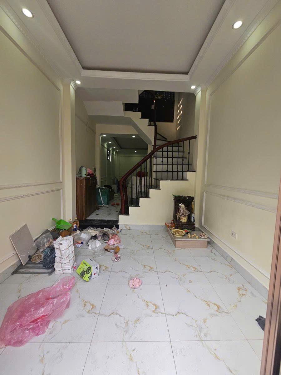  Bán nhà Quan Nhân 15m ra mặt phố - Ngõ rộng không quy hoạch 45m giá 9.5 tỷ 