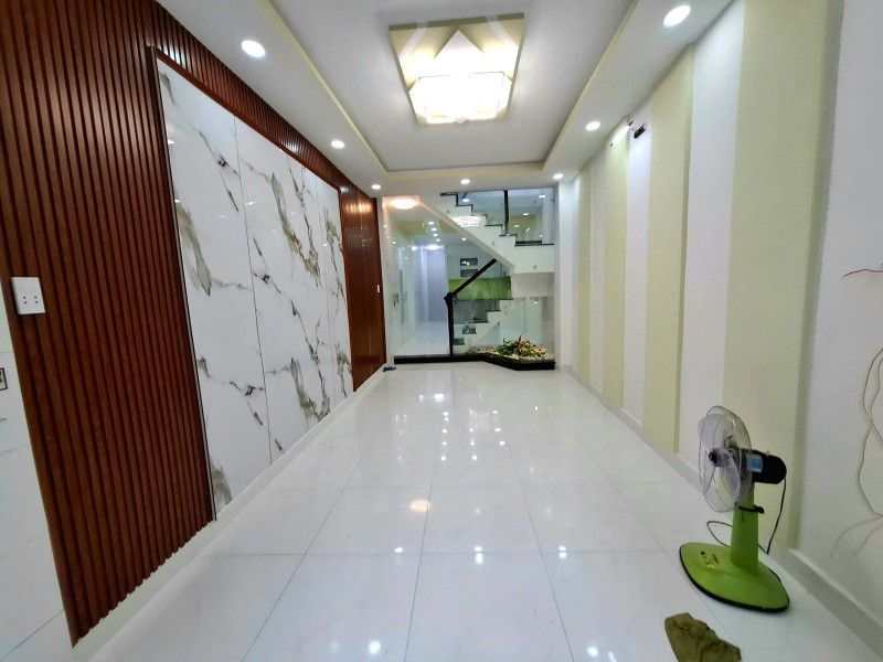  NHÀ ĐẸP 3 TẦNG TRẦN VĂN QUANG, TÂN BÌNH SÁT VÁCH QUẬN 10, 45M2, VUÔNG NỞ HẬU TÀI LỘC, Ô TÔ SÁT NHÀ CHỈ NHỈNH 4 TỶ 