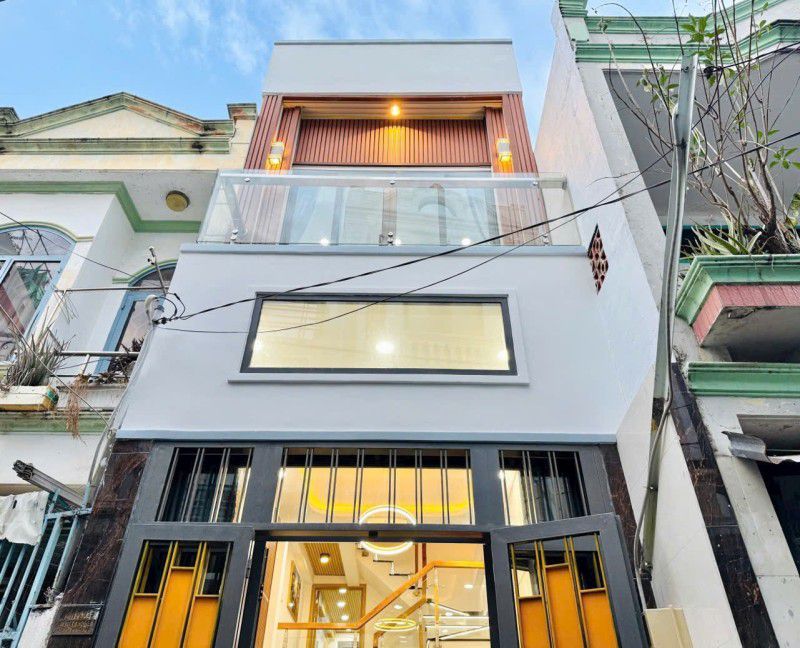  NHÀ TÂN BÌNH, ĐƯỜNG PHẠM VĂN BẠCH - 3 TẦNG - 36M - 3PN - FULL NỘI THẤT - GIÁ CHỈ 4.85 TỶ 