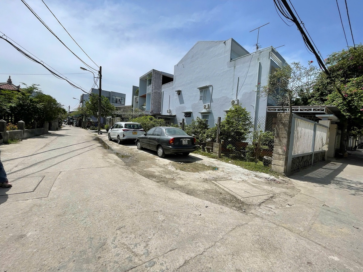  ???? Bán đất tặng nhà c4 đường 7m Hoàng Quốc Việt , An Đông , Tp Huế tuyến đường thông KĐT An Cựu , Aeon mall 