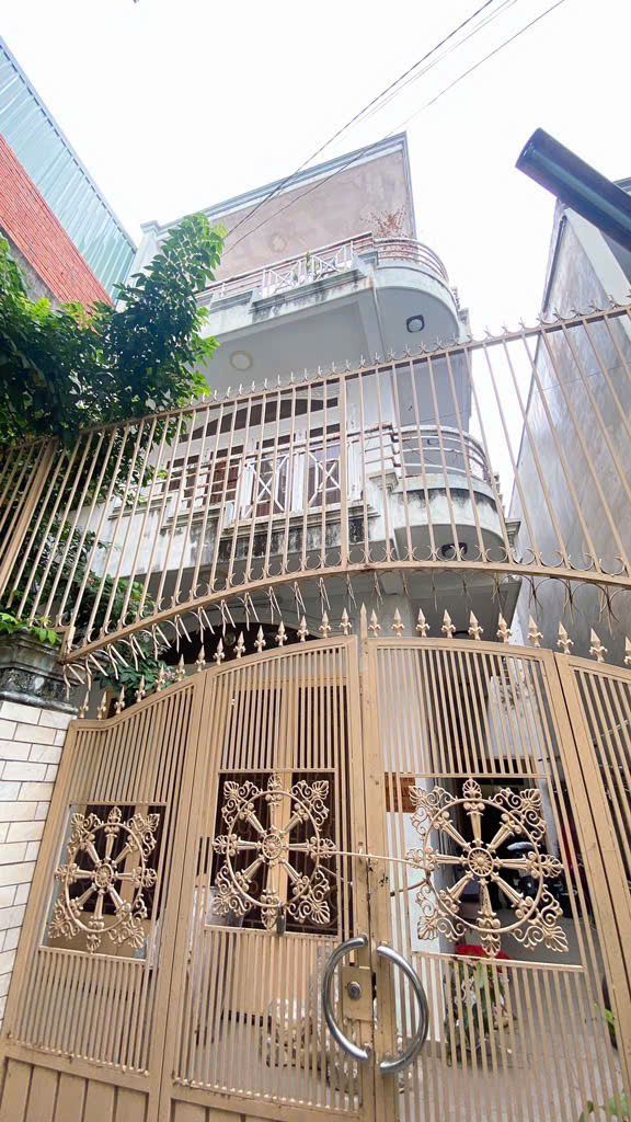  BÁN NHÀ 3 TẦNG-105m2-HXH-NGANG BỀ THẾ 6M-SÁT MẶT TIỀN NGUYỄN VĂN KHỐI-KO QUY HOẠCH-7TỶ NHỈNH XÍU 
